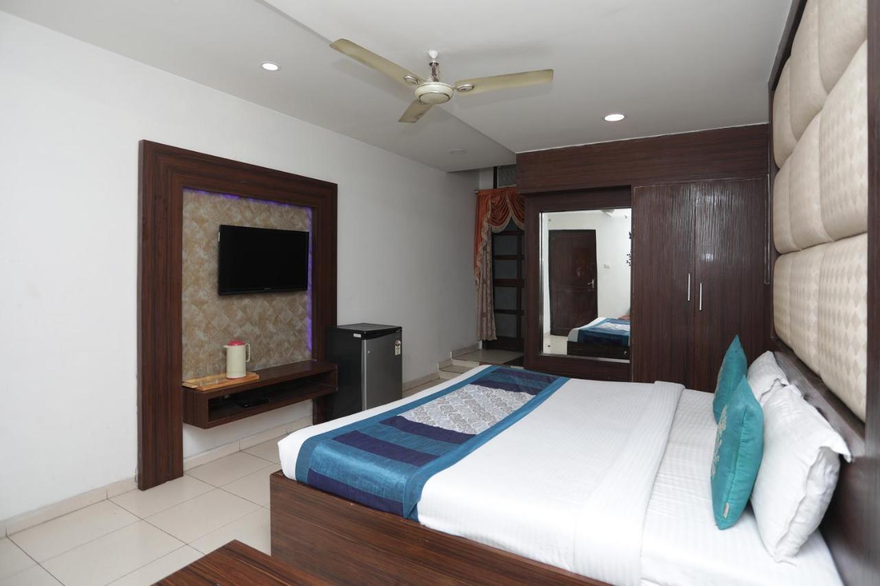 The Gagan Plaza Hotel Kanpur Ngoại thất bức ảnh